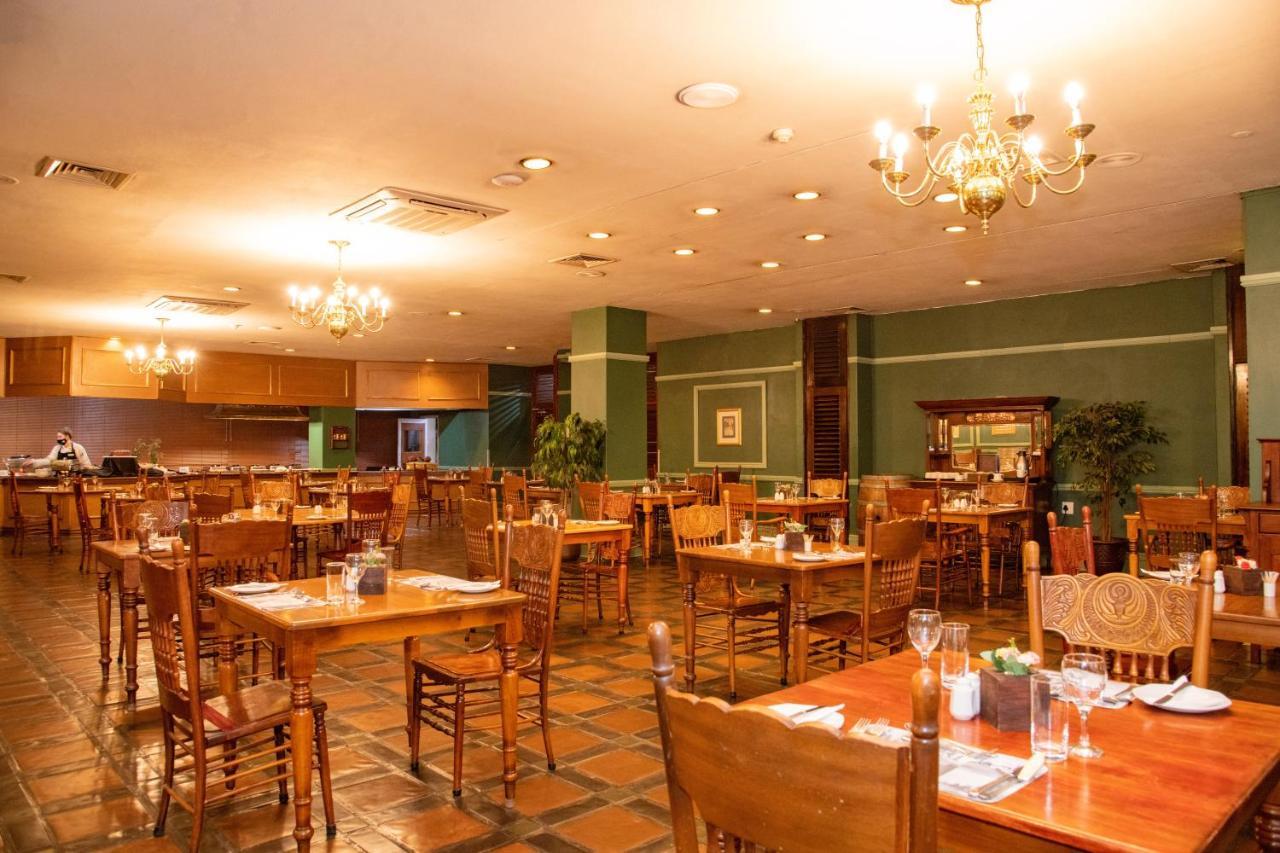 BON Hotel Bloemfontein Central Buitenkant foto