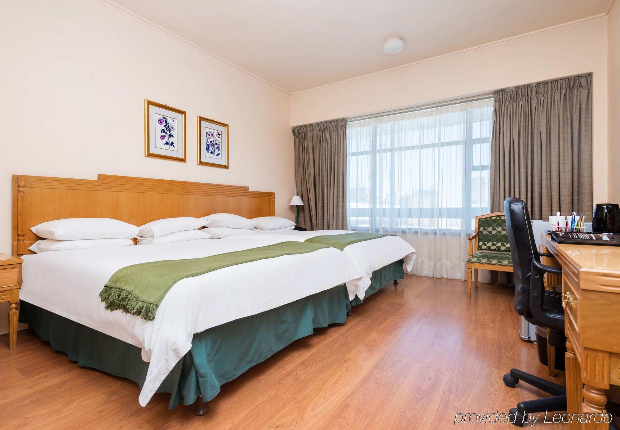 BON Hotel Bloemfontein Central Buitenkant foto